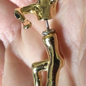SINGLE EARRING 2-PC RUNNING FIGURE w SPLIT TORSO